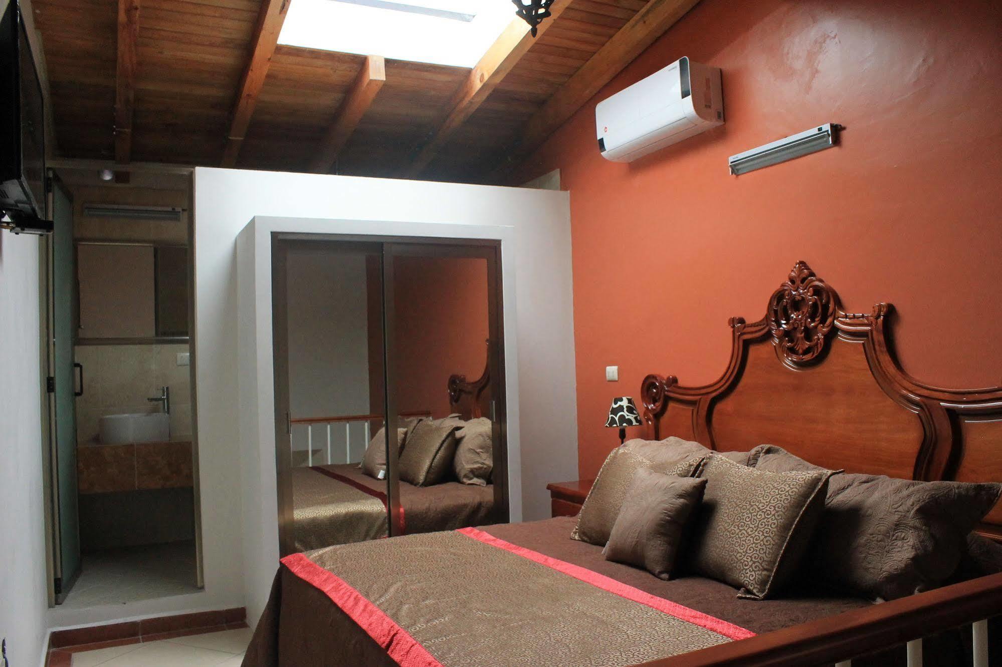 Hotel Juarez Del Centro Ксалапа Екстериор снимка